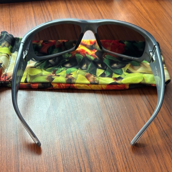 Maui Jim World Cup Sunglasses brand new without tags - Picture 2 of 9